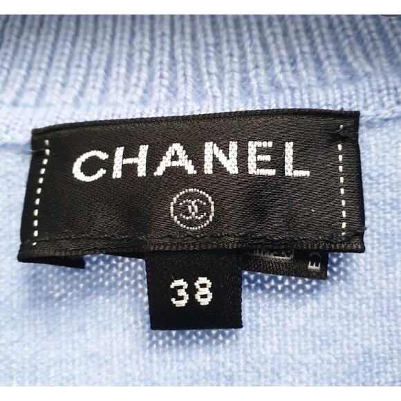 CHANEL Light Blue Floral Cashmere Knit Polo Top Sz. 38 - Picture 4 of 7